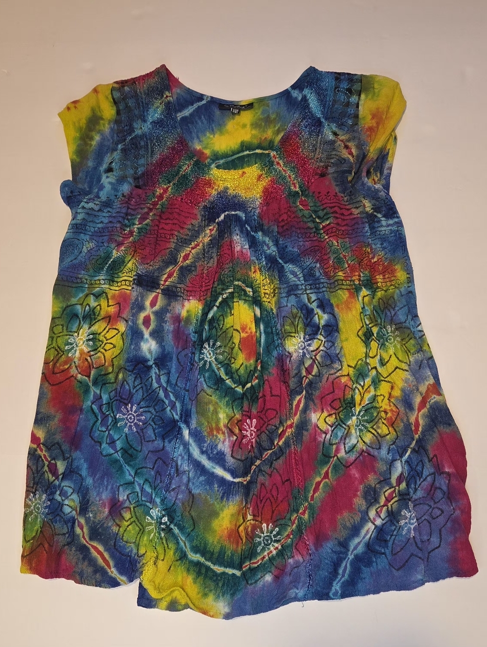 Papa Tie-dye Rainbow Embroidered Floral Cap Sleeve Top